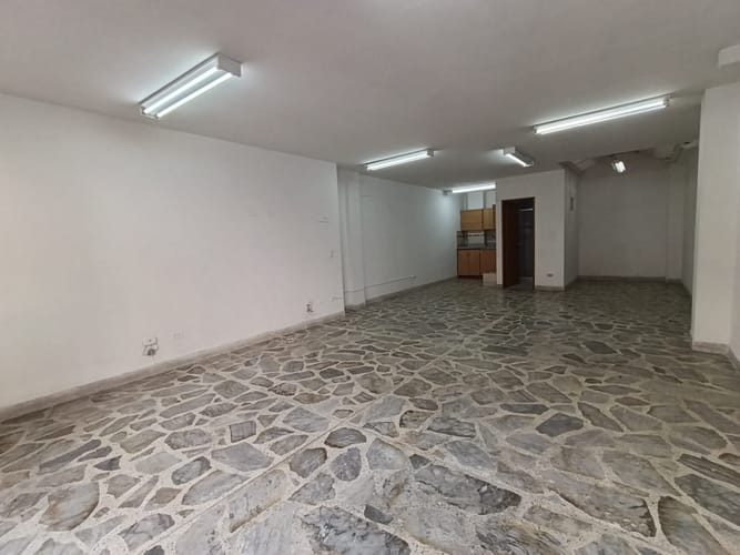 Local en arriendo en Mayorca, Sabaneta, 60 m² · foto 3 de 10