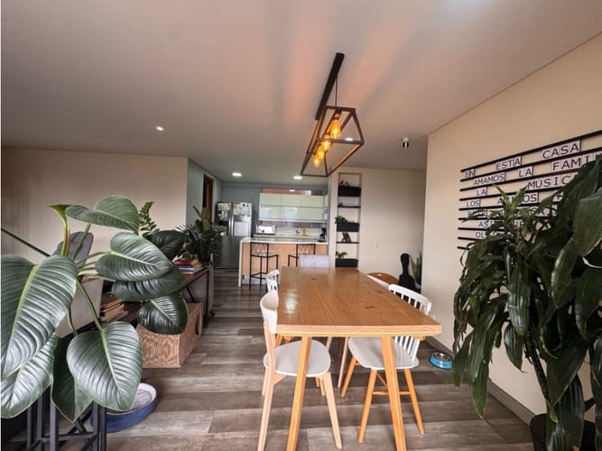 Apartamento de 2 alcobas en venta en Los Balsos, Medellín, 128 m² · foto 3 de 20