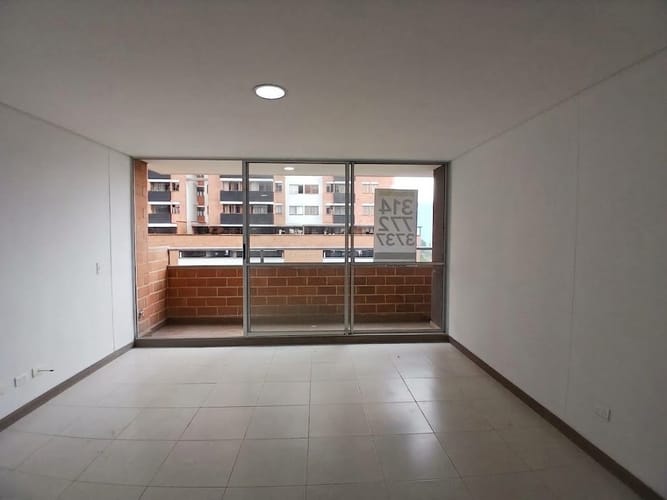 Apartamento de 2 alcobas en arriendo en La Ferreira, La Estrella, 64 m² · foto 4 de 16