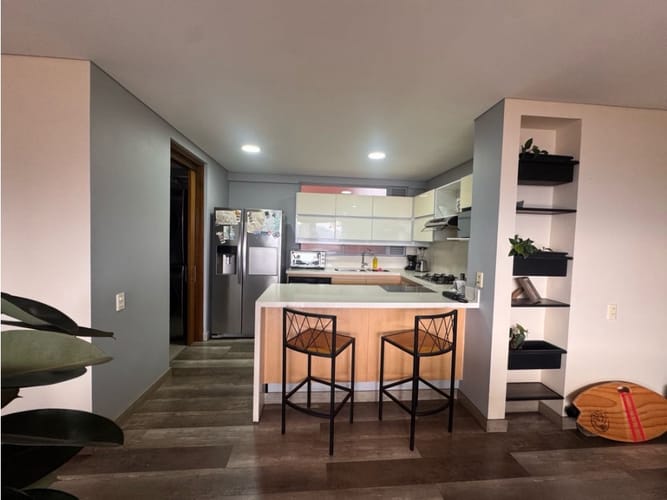 Apartamento de 2 alcobas en venta en Los Balsos, Medellín, 128 m² · foto 5 de 20