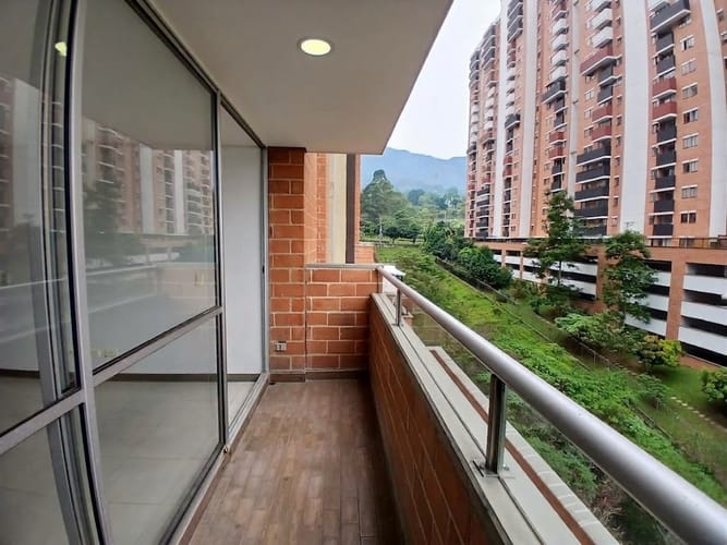 Apartamento de 2 alcobas en arriendo en La Ferreira, La Estrella, 64 m² · foto 6 de 16