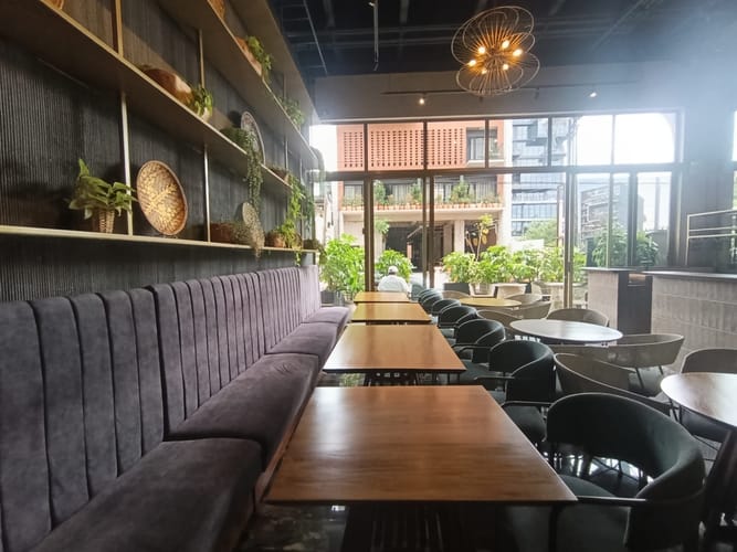 Local en arriendo en El Poblado, Medellín, 115 m² · foto 11 de 17