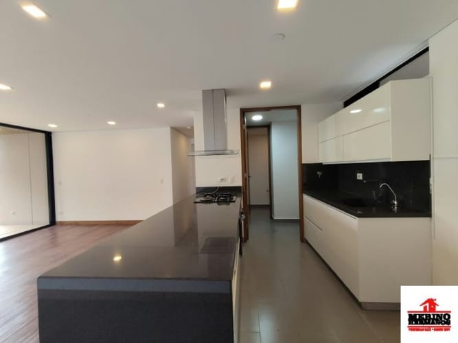 Apartamento de 2 alcobas en arriendo en Llano Grande, Rionegro, 139 m² · foto 7 de 24