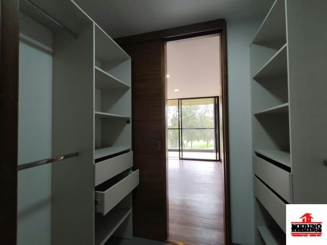 Apartamento de 2 alcobas en arriendo en Llano Grande, Rionegro, 139 m² · foto 18 de 24