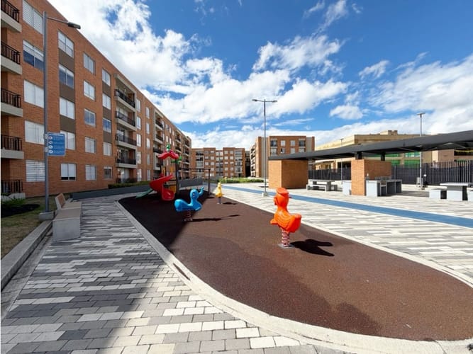 Apartamento de 2 alcobas en venta en Los Zipas, Cajicá, 64 m² · foto 1 de 15
