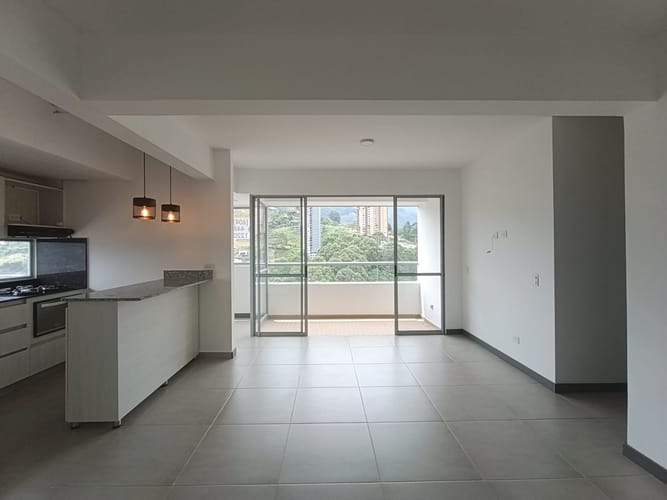 Apartamento de 3 alcobas en arriendo en Las Lomitas, Sabaneta, 92 m² · foto 11 de 20