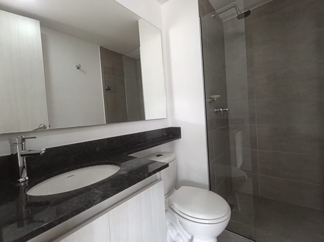 Apartamento de 3 alcobas en arriendo en Las Lomitas, Sabaneta, 92 m² · foto 13 de 20
