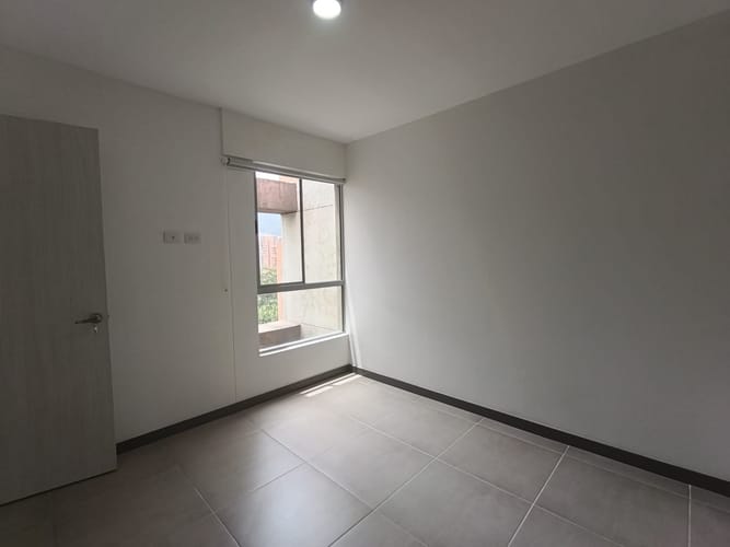Apartamento de 3 alcobas en arriendo en Las Lomitas, Sabaneta, 92 m² · foto 19 de 20