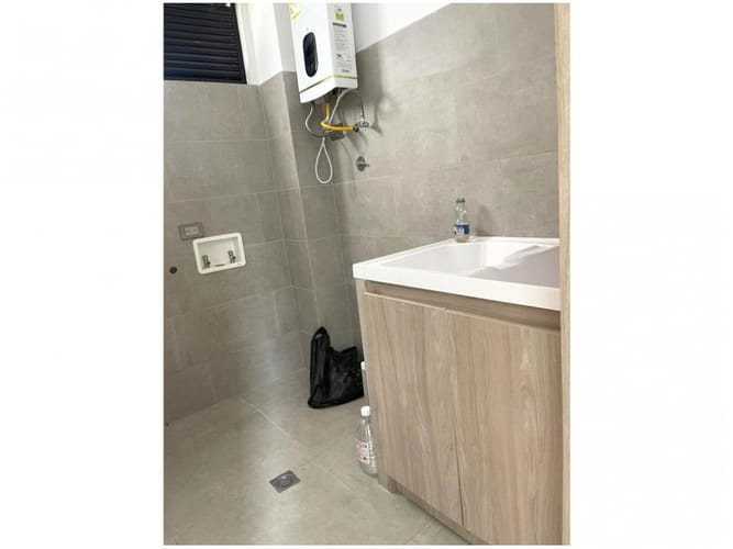 Casa de 4 alcobas en venta en Santa Elena, El Retiro, 260 m² · foto 11 de 24
