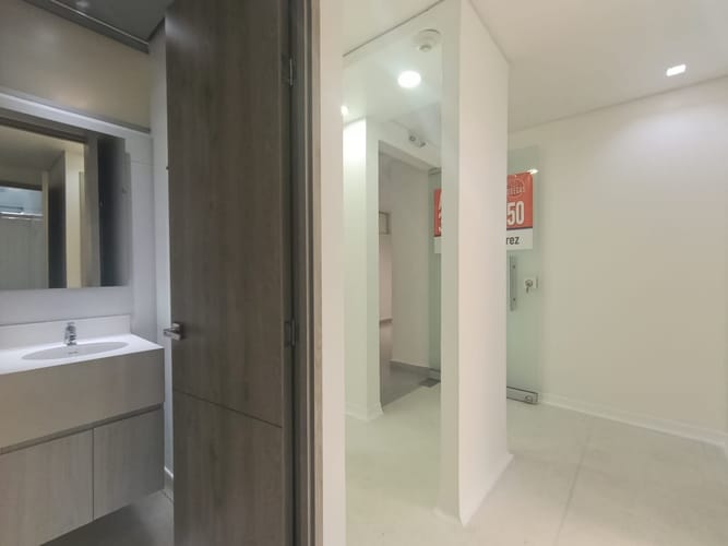 Consultorio en arriendo en Mayorca, Sabaneta, 30 m² · foto 6 de 11