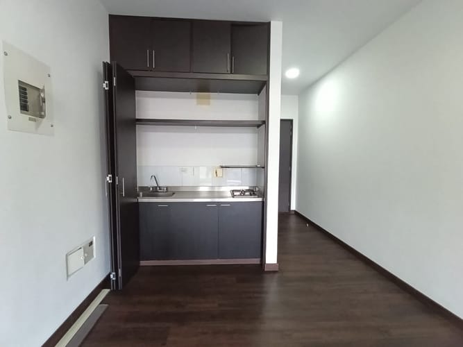 Oficina en arriendo en La Candelaria, Medellín, 35 m² · foto 5 de 11