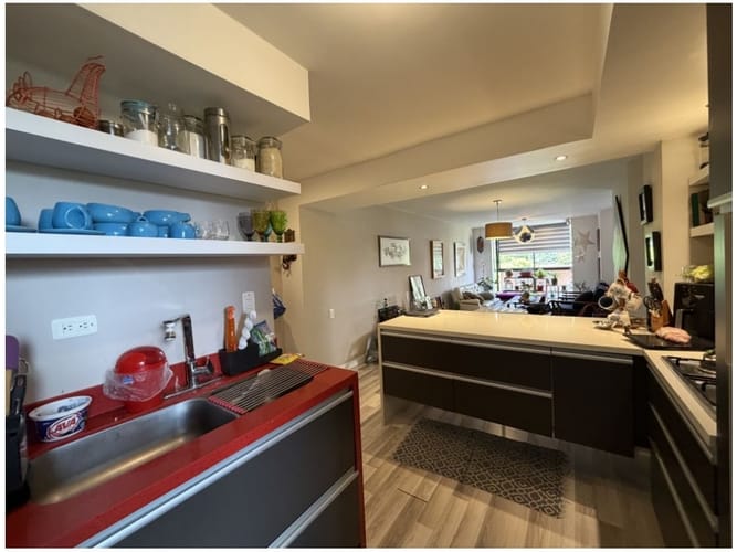 Apartamento de 2 alcobas en venta en Las Lomas No.2, Medellín, 90 m² · foto 7 de 17