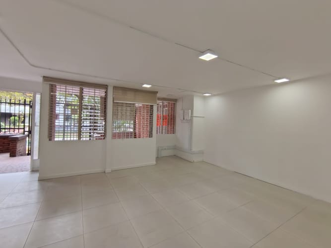 Oficina en arriendo en Laureles, Medellín, 60 m² · foto 5 de 9