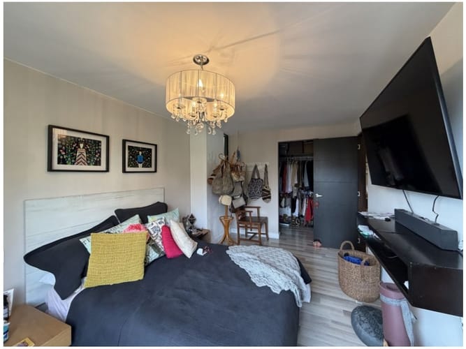 Apartamento de 2 alcobas en venta en Las Lomas No.2, Medellín, 90 m² · foto 10 de 17