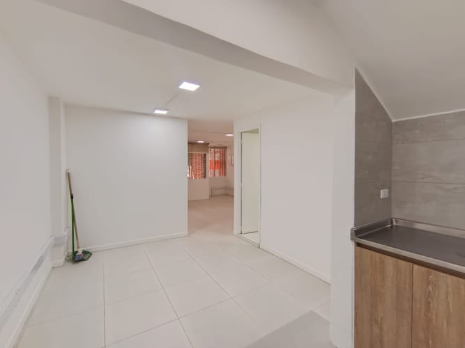 Oficina en arriendo en Laureles, Medellín, 60 m² · foto 8 de 9