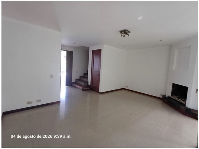 Casa de 4 alcobas en venta en Loma Del Chocho, Envigado, 218 m² · foto 11 de 24