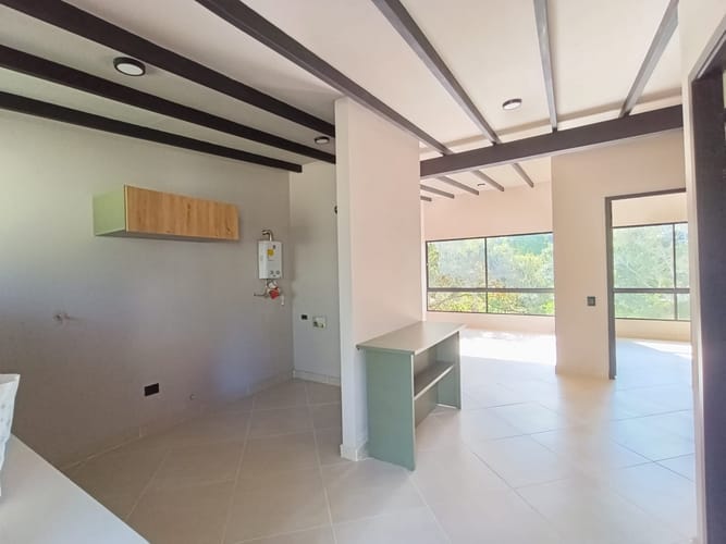 Apartamento de 2 alcobas en arriendo en Rionegro, 66 m² · foto 2 de 12