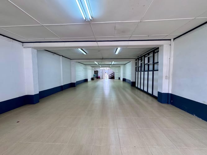 Casa en arriendo en Zona Centro, Envigado, 566 m² · foto 2 de 17