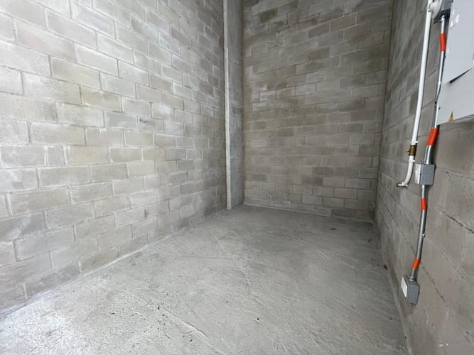 Local en arriendo en Laureles, Medellín, 13 m² · foto 3 de 10
