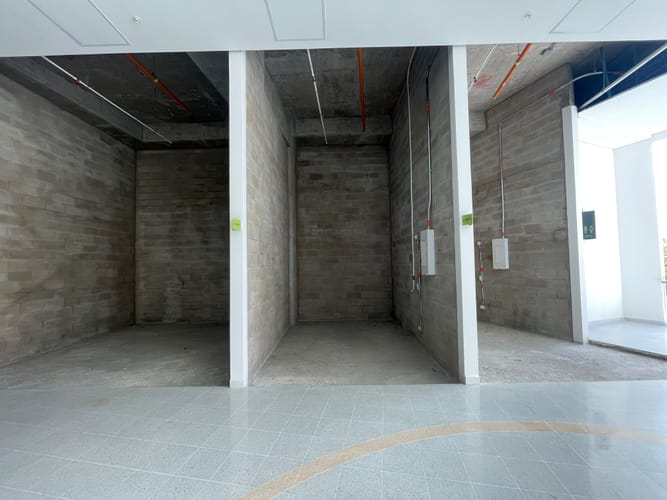 Local en arriendo en Laureles, Medellín, 13 m² · foto 7 de 10