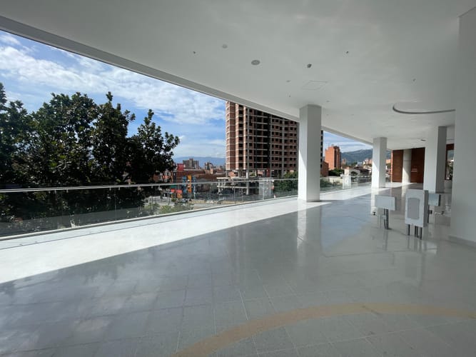 Local en arriendo en Laureles, Medellín, 13 m² · foto 10 de 10