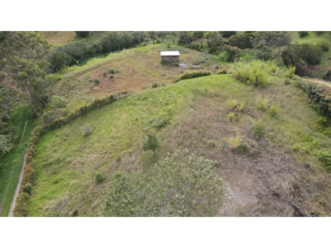 Lote en venta en El Carmen De Viboral, El Carmen de Viboral, 2663 m² · foto 17 de 21