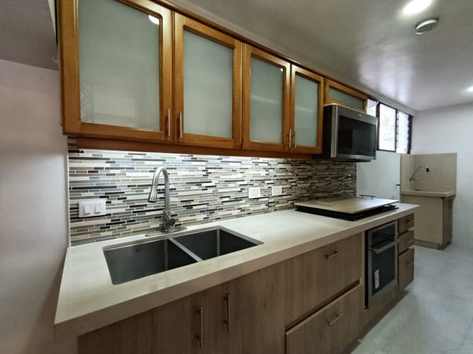 Apartamento de 3 alcobas en arriendo en El Poblado, Medellín, 120 m² · foto 4 de 16