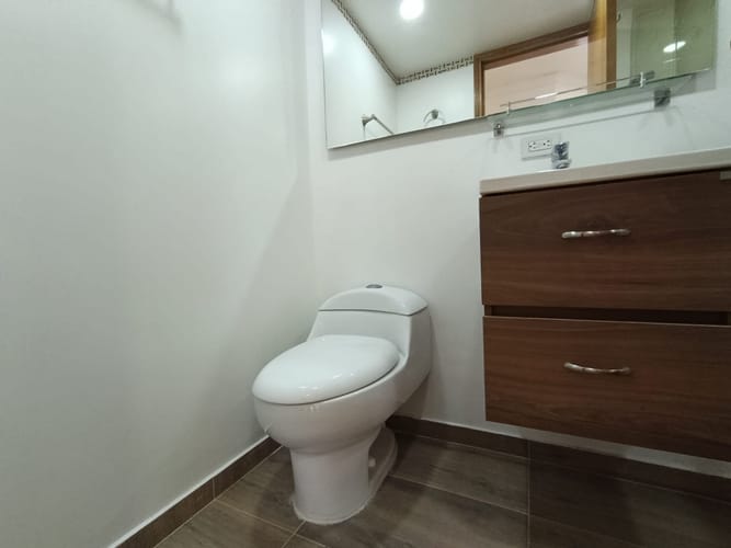 Apartamento de 3 alcobas en arriendo en El Poblado, Medellín, 120 m² · foto 7 de 16