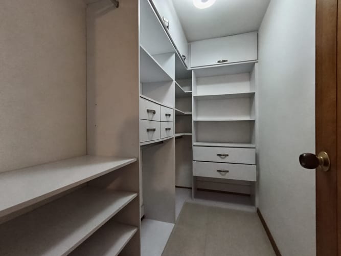Apartamento de 3 alcobas en arriendo en El Poblado, Medellín, 120 m² · foto 12 de 16