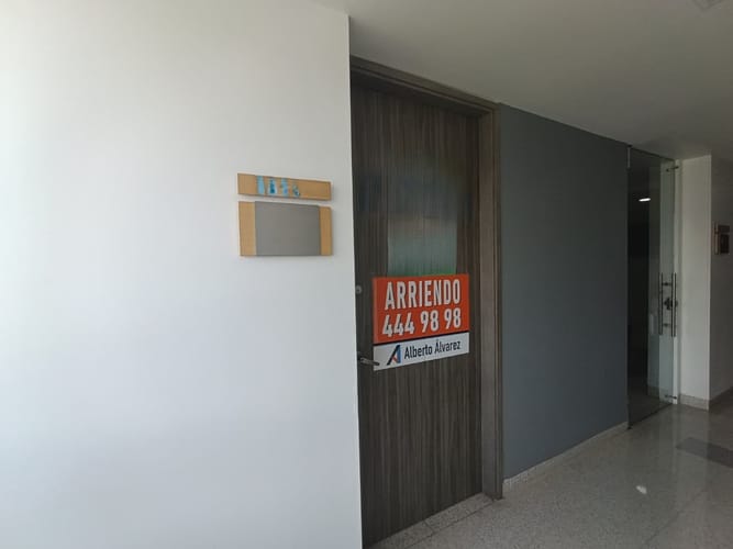 Consultorio en arriendo en El Poblado, Medellín, 30 m² · foto 11 de 11