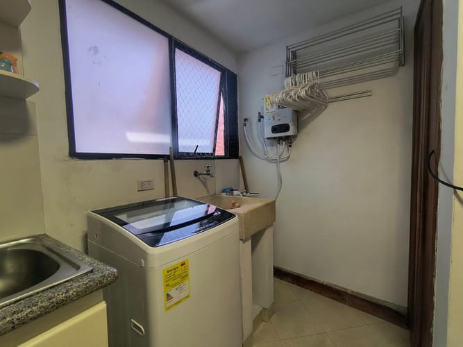 Apartamento de 2 alcobas en arriendo en El Diamante No. 2, Medellín, 80 m² · foto 6 de 12
