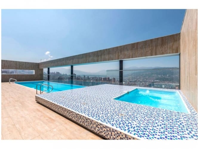 Apartamento de 1 alcoba en venta en Las Lomas, Medellín, 52 m² · foto 13 de 24