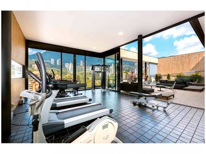 Apartamento de 1 alcoba en venta en Las Lomas, Medellín, 52 m² · foto 17 de 24