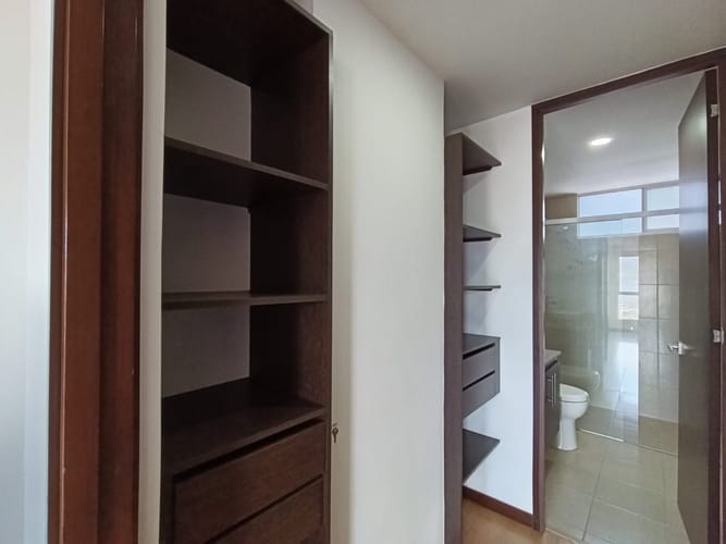 Apartaestudio en arriendo en San Diego, Medellín, 56 m² · foto 10 de 14