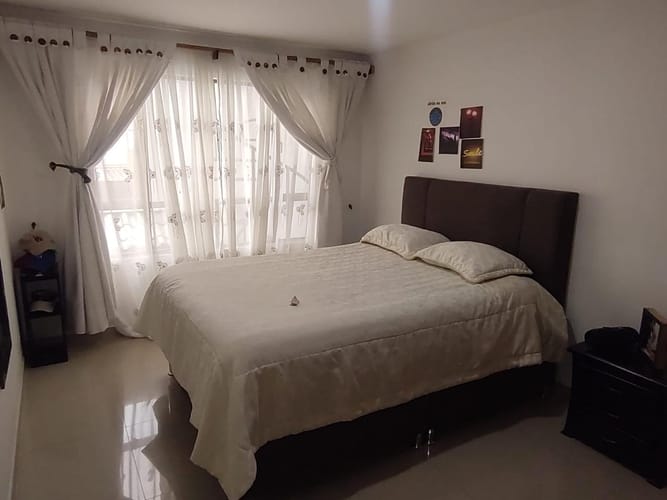 Casa de 4 alcobas en arriendo en Engativá, Bogotá, 230 m² · foto 13 de 14