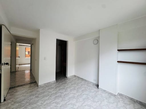 Apartamento de 3 alcobas en venta en Altos Del Poblado, Medellín, 77 m² · foto 10 de 24