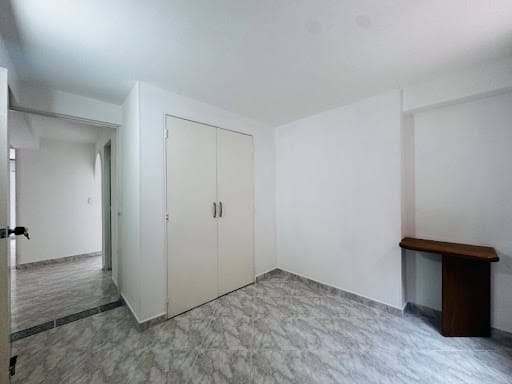 Apartamento de 3 alcobas en venta en Altos Del Poblado, Medellín, 77 m² · foto 18 de 24