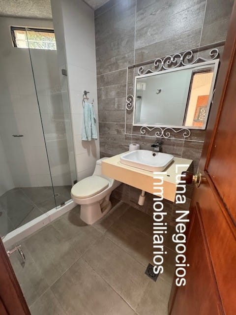 Casa de 4 alcobas en venta en Lagos Del Cacique, Bucaramanga, 240 m² · foto 11 de 24