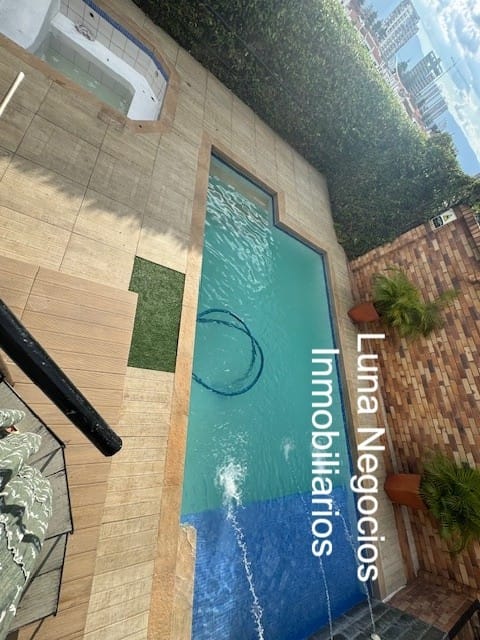 Casa de 4 alcobas en venta en Lagos Del Cacique, Bucaramanga, 240 m² · foto 2 de 24