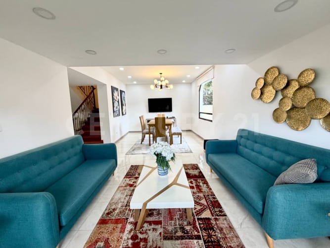Casa de 8 alcobas en venta en Santa Barbara Alta, Bogotá, 652 m² · foto 15 de 23