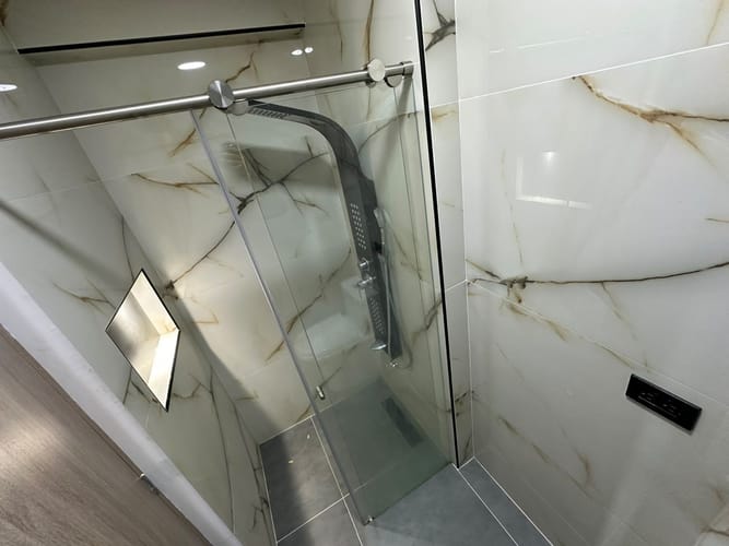 Apartamento de 3 alcobas en arriendo en La Navarra, Bello, 80 m² · foto 11 de 17