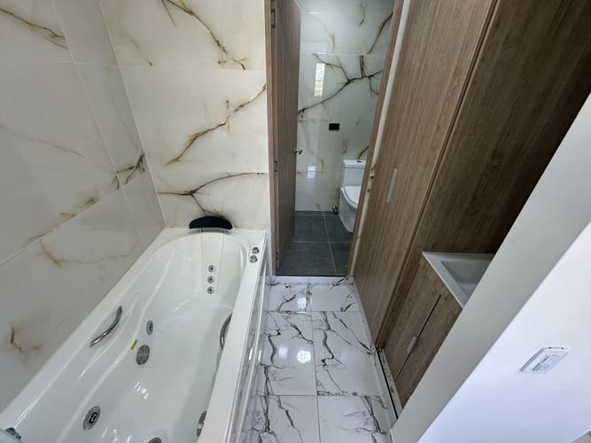 Apartamento de 3 alcobas en arriendo en La Navarra, Bello, 80 m² · foto 12 de 17
