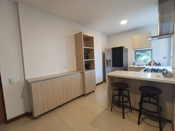 Apartamento de 3 alcobas en arriendo en Loma Del Escobero, Envigado, 92 m² · foto 16 de 16
