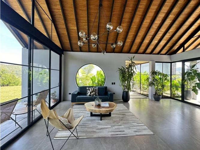Casa de 3 alcobas en venta en Guayabito, El Retiro, 1750 m² · foto 8 de 24