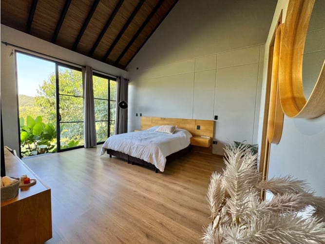 Casa de 3 alcobas en venta en Guayabito, El Retiro, 1750 m² · foto 12 de 24