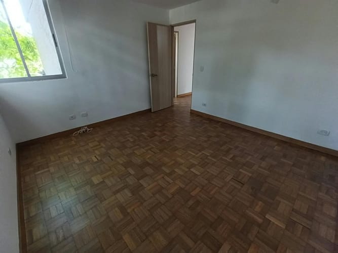 Apartamento de 3 alcobas en arriendo en El Tesoro, Medellín, 150 m² · foto 11 de 20