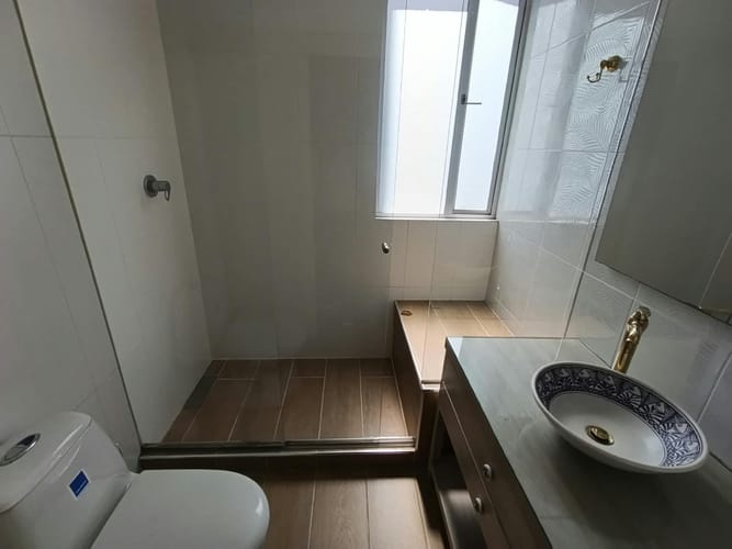 Apartamento de 3 alcobas en arriendo en El Tesoro, Medellín, 150 m² · foto 12 de 20