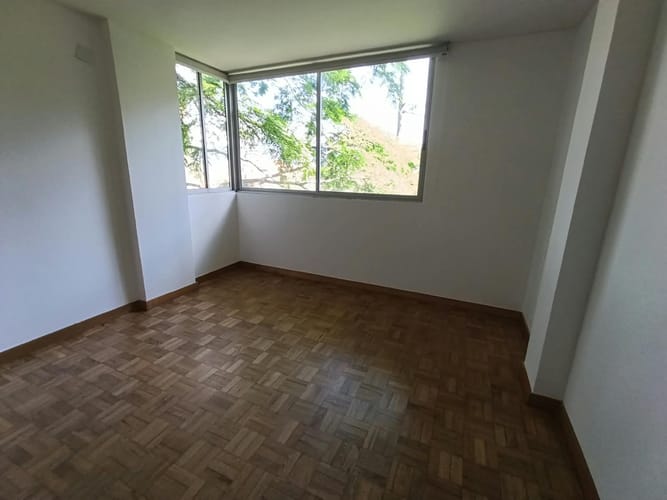 Apartamento de 3 alcobas en arriendo en El Tesoro, Medellín, 150 m² · foto 15 de 20