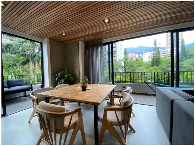 Apartamento de 2 alcobas en venta en Milla De Oro, Medellín, 112 m² · foto 2 de 12