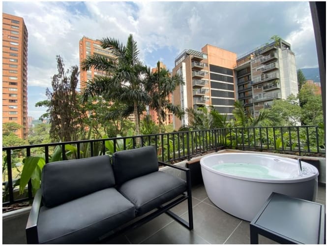 Apartamento de 2 alcobas en venta en Milla De Oro, Medellín, 112 m² · foto 8 de 12